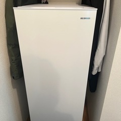 アイリスオーヤマ　142L 冷凍庫  IUSN-14A-W