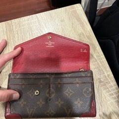 LOUIS VUITTONの長財布