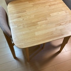 ダイニングテーブルセットの画像