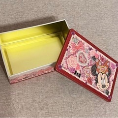 ミニー　缶の画像
