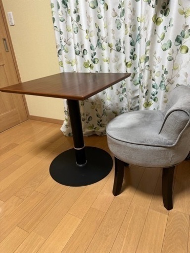 ダイニングテーブル　スツール　TOKYO INTERIOR