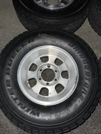 スタッドレス　BS　ウインターデューラー　２６５－７０R　15