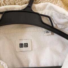 UNIQLOメンズシャツLサイズの画像