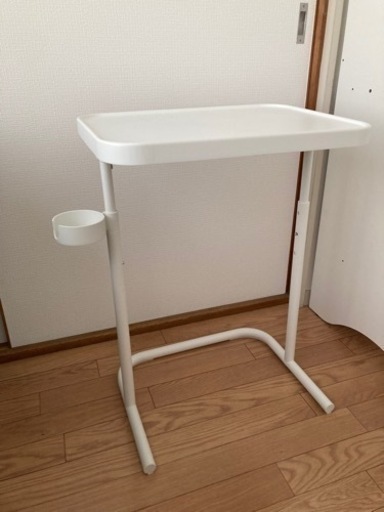 【IKEA】BJÖRKÅSEN ビョルコーセン ラップトップスタンド ホワイト BJÖRKÅSEN ビョルコーセン ラップトップスタンド, ブルー - IKEA
