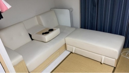 3人ソファー8,000¥