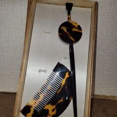 鼈甲かんざし、くしセットの画像