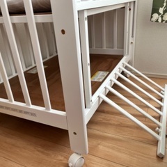 美品！ミニベビーベット／カトージーの画像