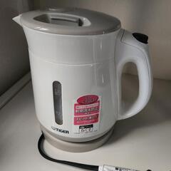電気ケトル 電気ポット 1L tiger タイガー わく子