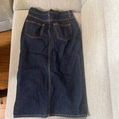 デニムスカートの画像