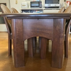 ダイニングテーブルセットの画像