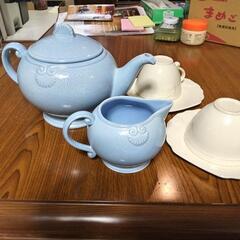 ティーセット　ジュヌビエーブレチュ