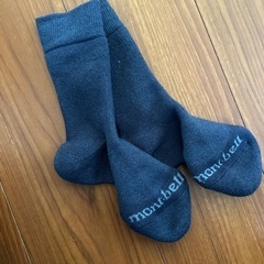 お引渡し決まりました！登山用長袖シャツ⭐️M size モンベルソックス付の画像