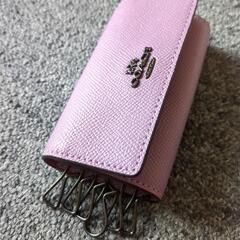 ☆お値引き☆新品未使用品☆コーチキーケース☆ピンクの画像