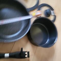 DomDom鍋、フライパンの画像