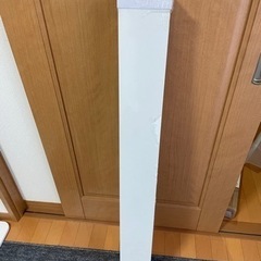 【新品未使用】IKEA -イケア- MOSSLANDA -モッスランダ- アート用飾り棚　ホワイト　115cm (702.974.65)の画像