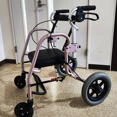 【売却済み】NOPPO座れる歩行車・手押し車・車いすにもなるシル...