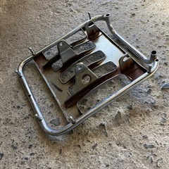 スーパーカブ　純正キャリア　の画像