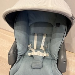 Combi コンビ ネムリラ AUTO SWING 電動ベットの画像