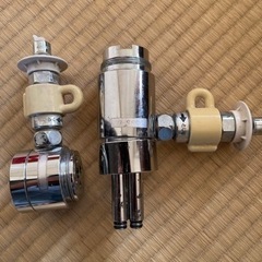 Panasonic 食洗機　NP-TH1-W 分岐水栓付きの画像