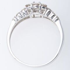 Pt900 ダイヤモンド リング 品番r22-150の画像