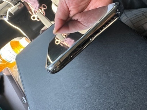 iPhone11pro 512GB スペースグレイsimフリー格安で出品