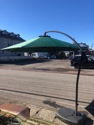 ガーデンパラソル