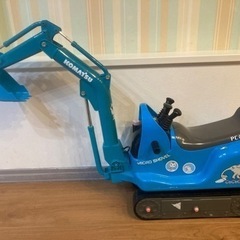 コマツ　乗り物の画像