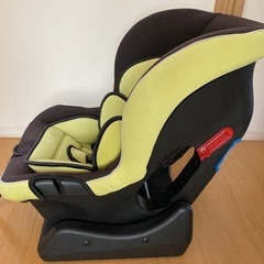 日本育児バンビーノ04 新生児から使用可能な乳幼児兼用チャイルドシート軽量タイプの画像