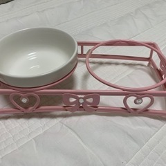 ペットパラダイス  ピンク　ご飯台