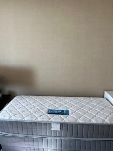 美品【11/26まで】折りたたみ式ダブルベットマットレス