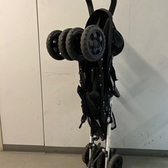 ★中古品  JEEP ベビーカー　折りたたみ式【ミトンおまけ付】