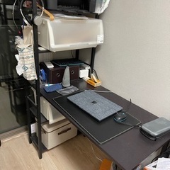 ラック付きデスク
