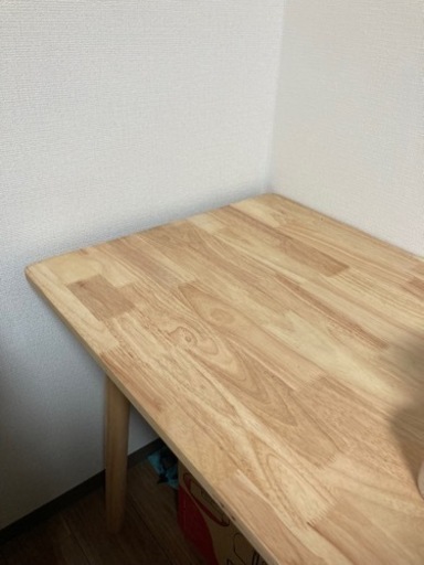 作業用テーブル