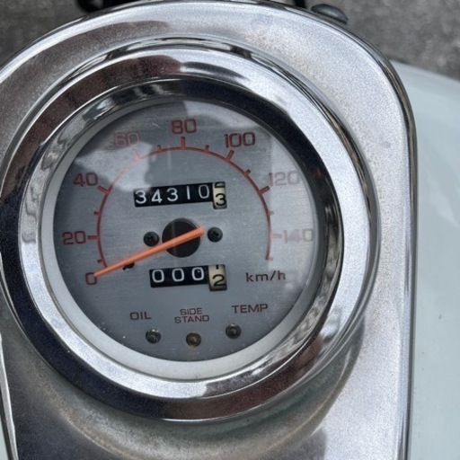 ホンダ　マグナ250 白