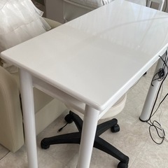 ネイルテーブルライト付き美品