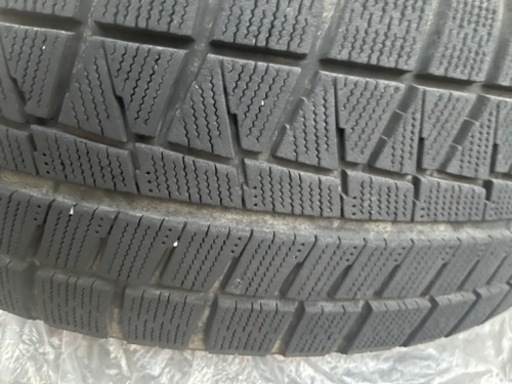 スタッドレス