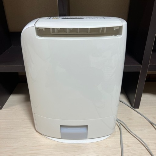 除湿機　乾燥機