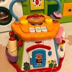 アンパンマン　おおきなよくばりボックス