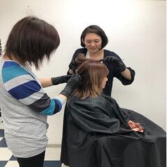 美容師スタイリスト【浦賀店】◆日曜祝日が定休日◆９時～夕方５時閉...