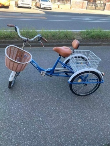 大人用　三輪車