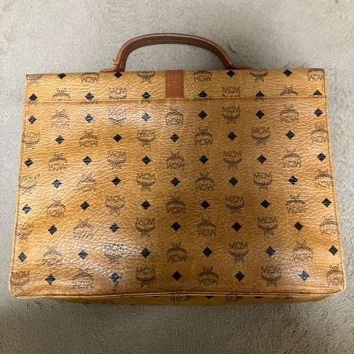 MCM mcm エムシーエム　バッグ