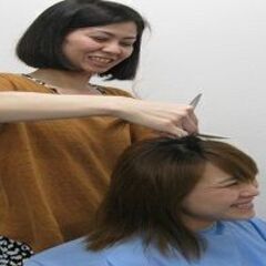美容師スタイリスト【大里店】◆日曜祝日が定休日◆９時～夕方５時閉店◆週１日から勤務可能の画像
