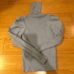 ZARA タートルネック