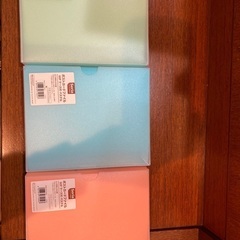 ポストカードホルダー