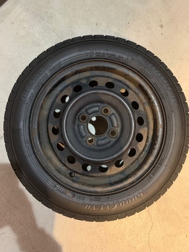 【スタッドレスタイヤ】2022年製 4本SET 専用ナット付 155/65R14 75Q アイスナビ7 N-BOX ラパン ワゴンR