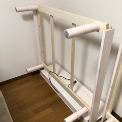※お取引者様決まりました　※ご返信早い方優先【無料】セミダブル ベッドフレーム コンセント付き 白の画像