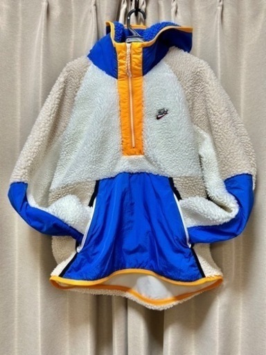 NIKE HEハーフジップフーディウインター