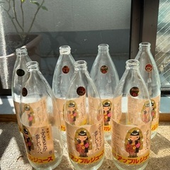 リンゴジュースの空き瓶　1L 7本
