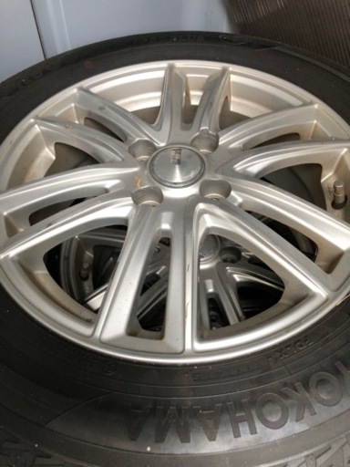 またまたまた値下げしました。アルミホイルセット　ヨコハマ　スタッドレスタイヤ　IG50 山あります。