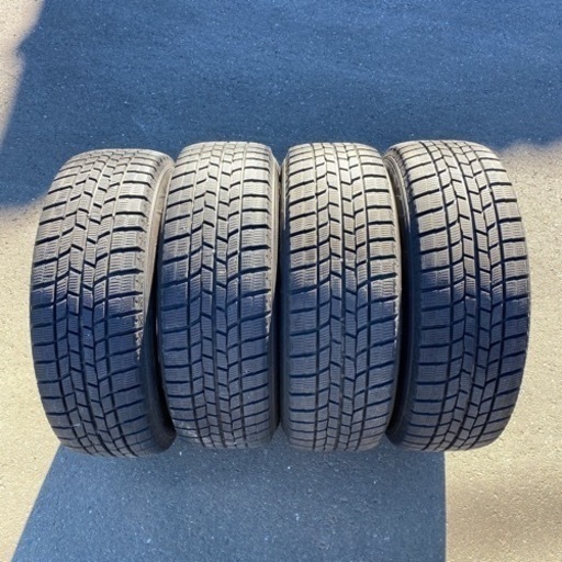 215/65R16 スタッドレスタイヤ アルミホイール4本セット